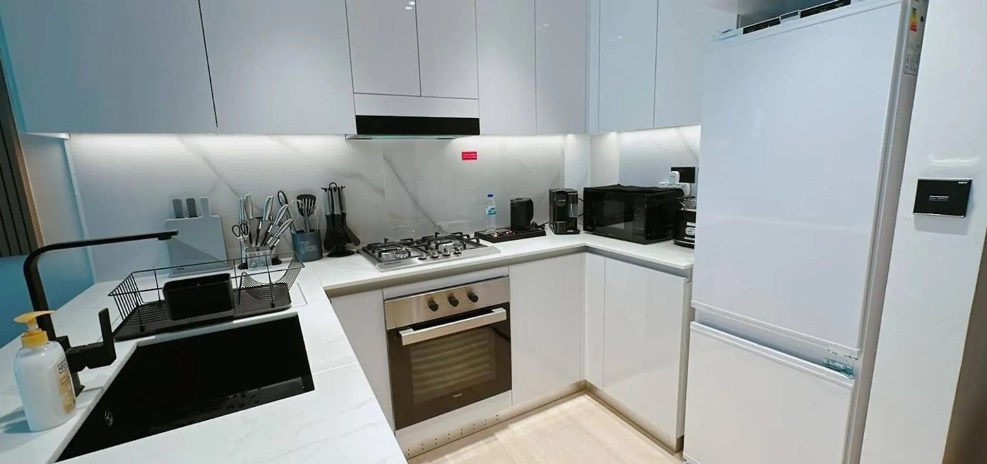Premium 1Br Fully Furnished Apt With Balcony Dubai 0*,  United Arab Emirates