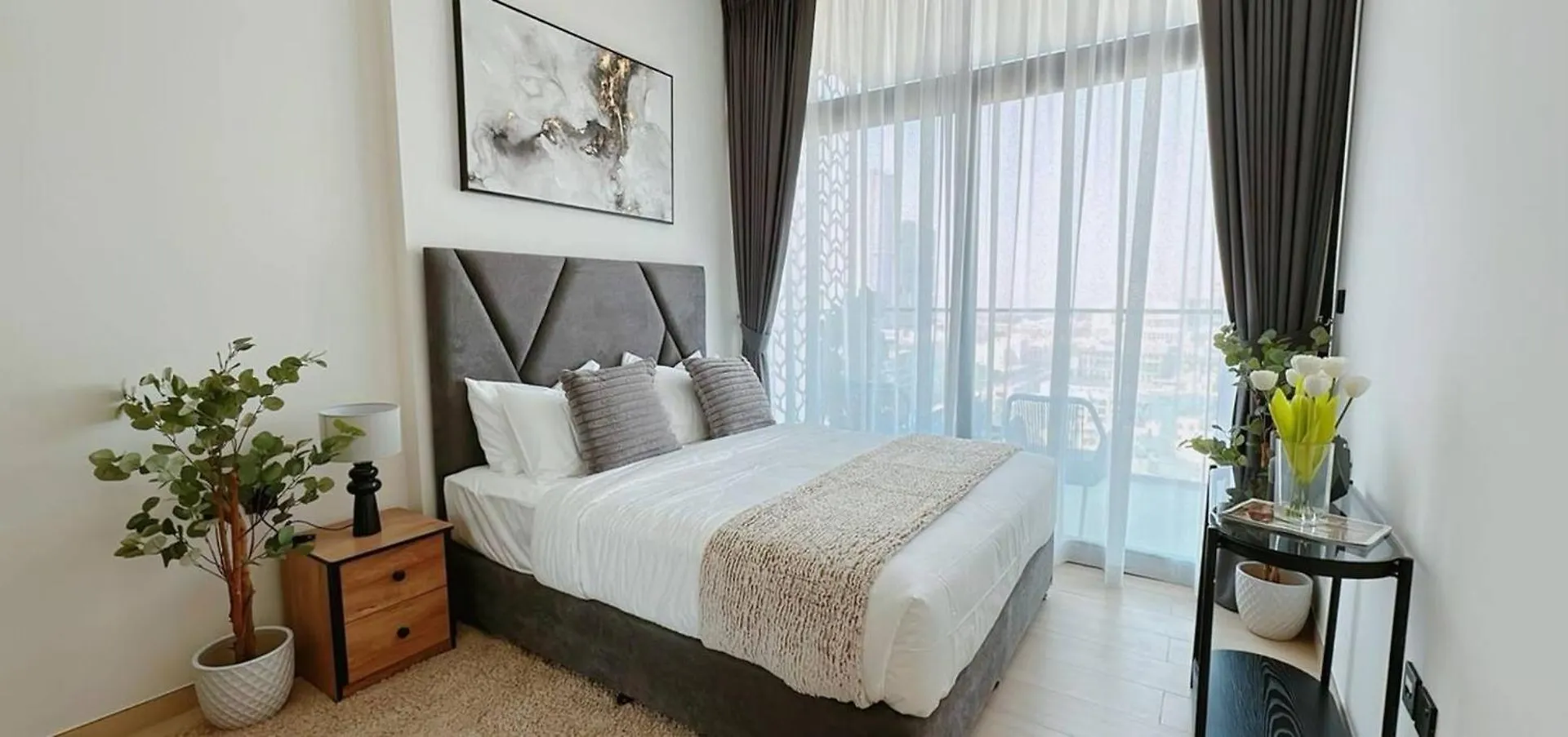 Premium 1Br Fully Furnished Apt With Balcony Dubai Apartment