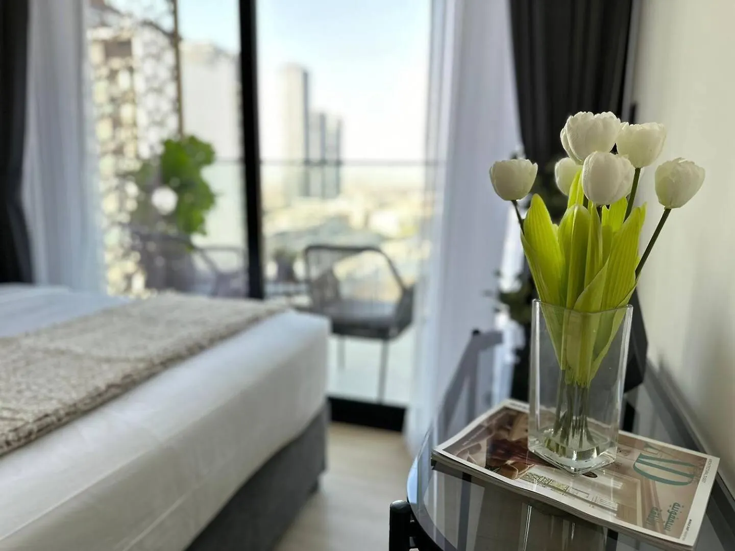 Premium 1Br Fully Furnished Apt With Balcony Dubai