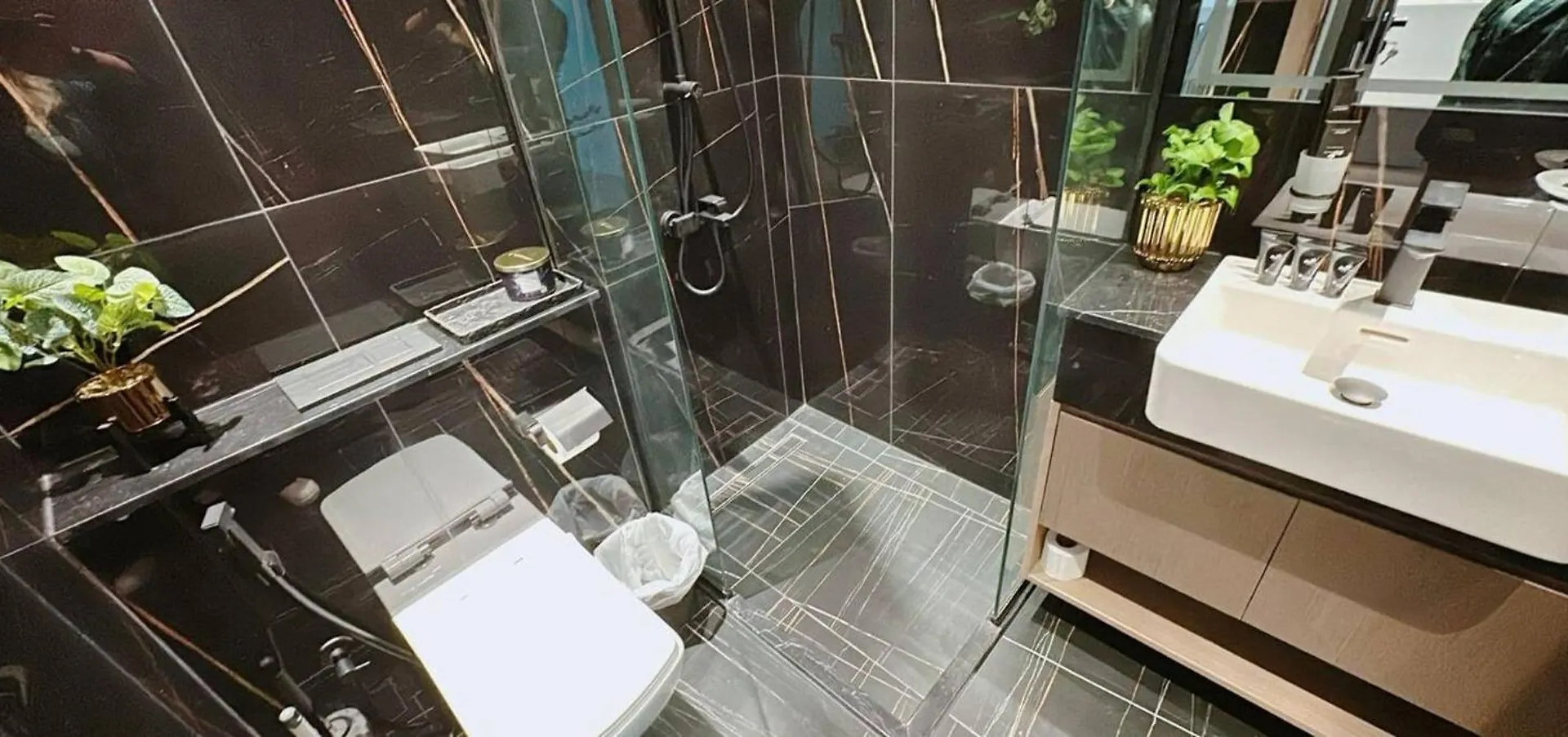 アパート Premium 1Br Fully Furnished Apt With Balcony ドバイ アラブ首長国連邦